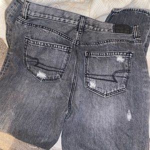 Black American Eagle Mom Jeans